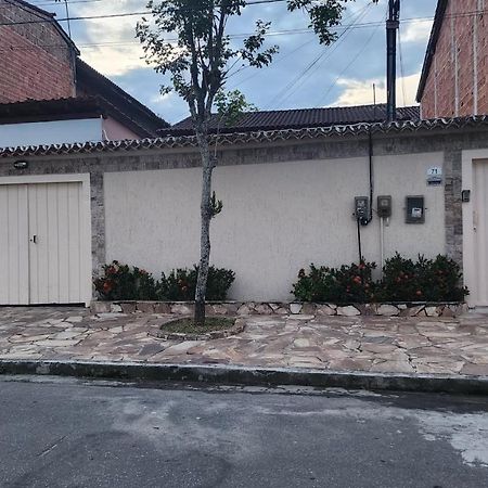Вилла Casa Aconchegante Com Piscina Парати Экстерьер фото
